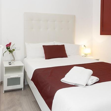 Brustar Sagrada Familia Otel Barselona Dış mekan fotoğraf