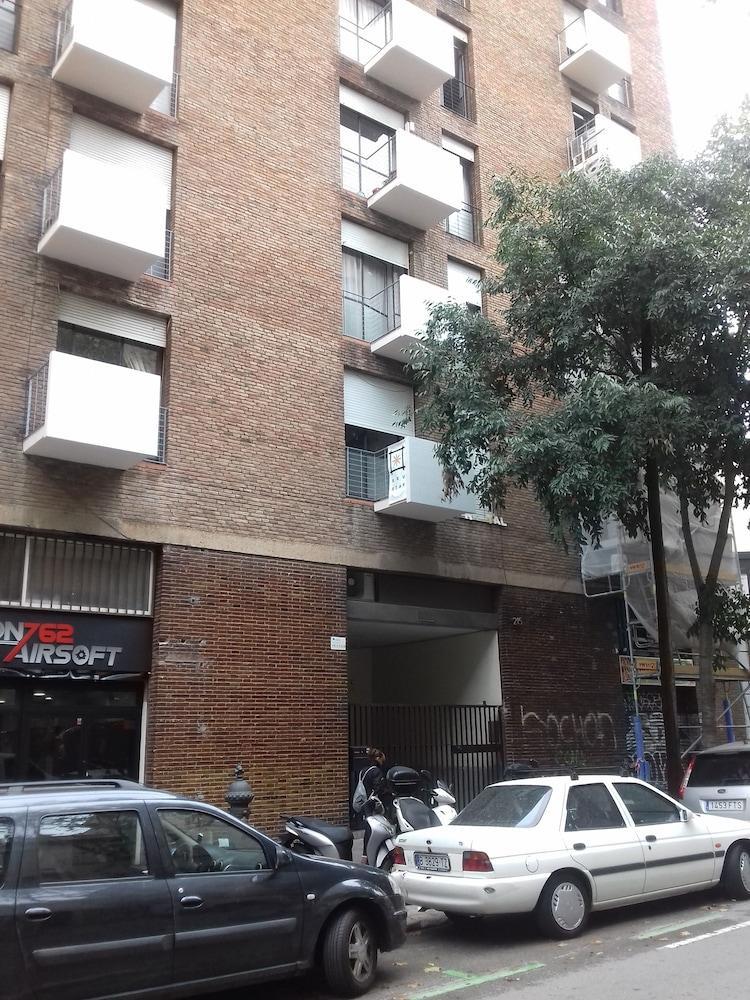Brustar Sagrada Familia Otel Barselona Dış mekan fotoğraf