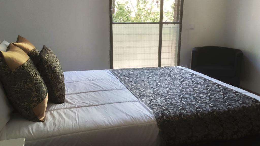Brustar Sagrada Familia Otel Barselona Oda fotoğraf