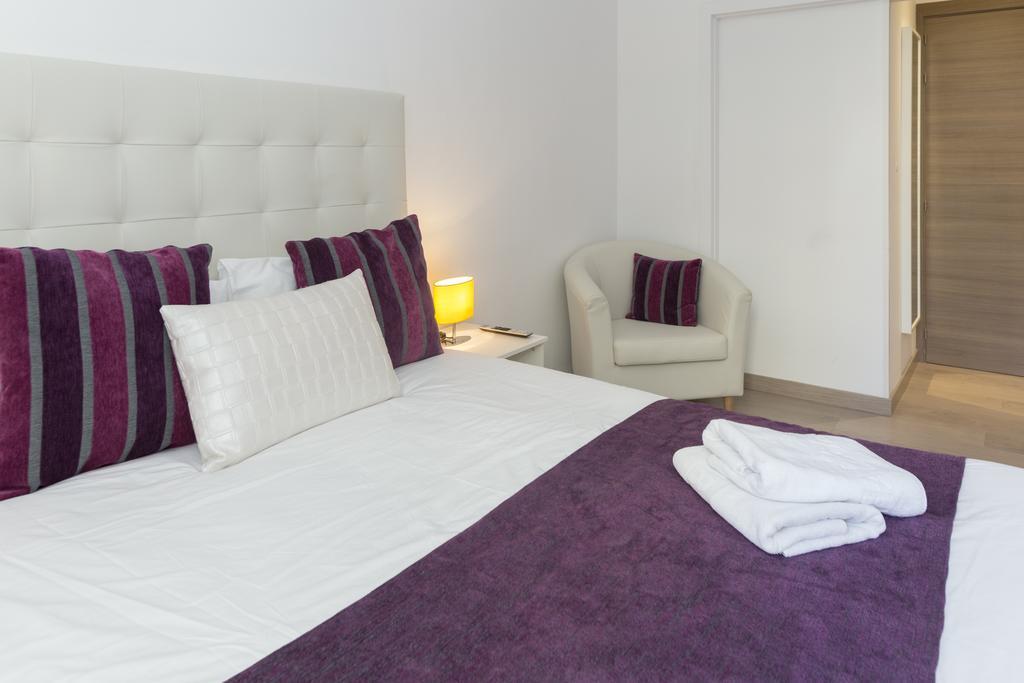 Brustar Sagrada Familia Otel Barselona Dış mekan fotoğraf