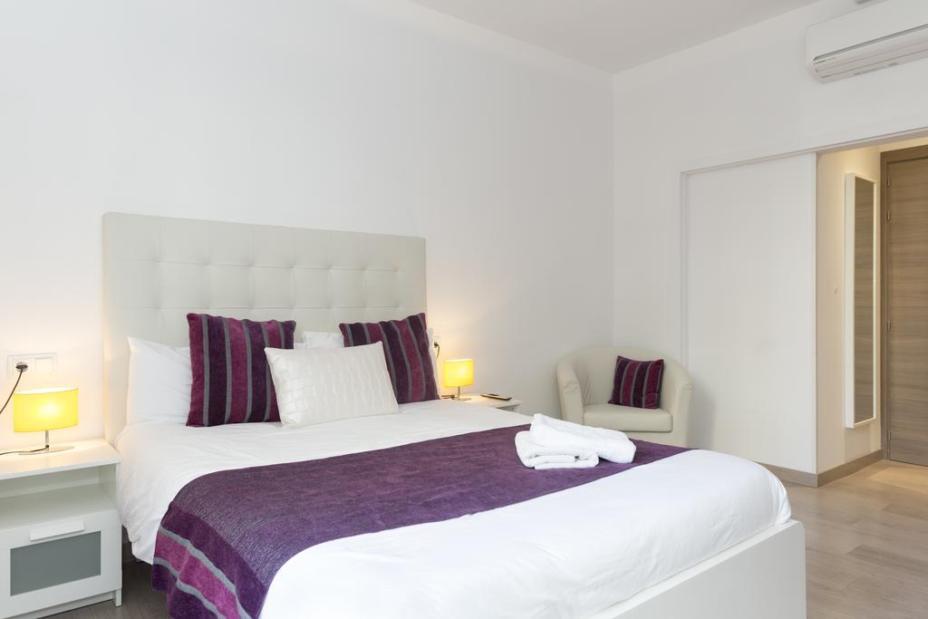 Brustar Sagrada Familia Otel Barselona Dış mekan fotoğraf