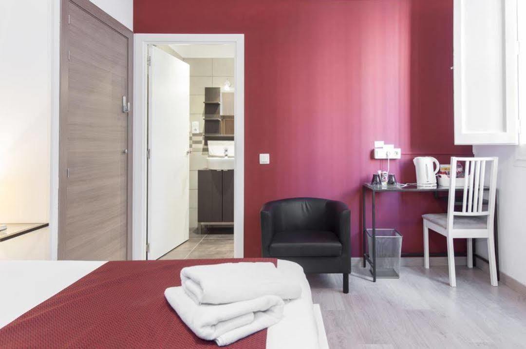 Brustar Sagrada Familia Otel Barselona Dış mekan fotoğraf